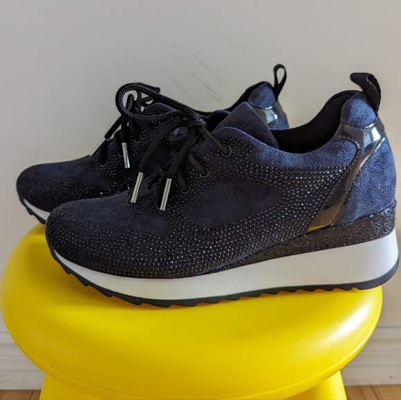 35 EVY ALMOND TOE PLATFORM EMBELLISHED SNEAKER IN NAVY FAUX SUEDE - Picture 12 of 13